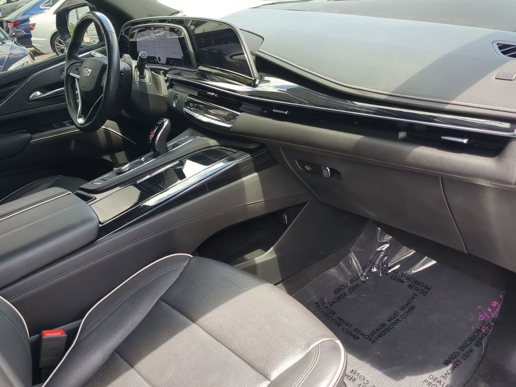 Used 2023 Cadillac Escalade Sport AWD/4WD image 13