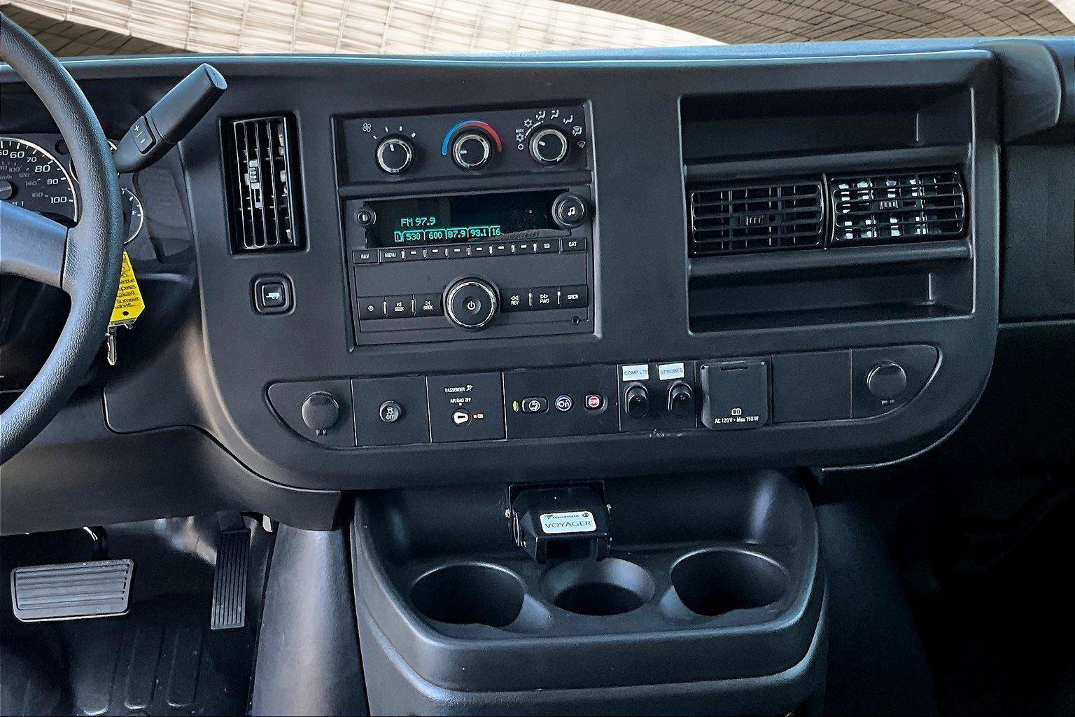 New 2025 Chevrolet Express 3500 w/ Power Convenience Package image 6
