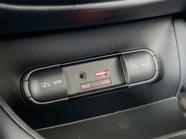 Used 2019 Kia Soul + image 19