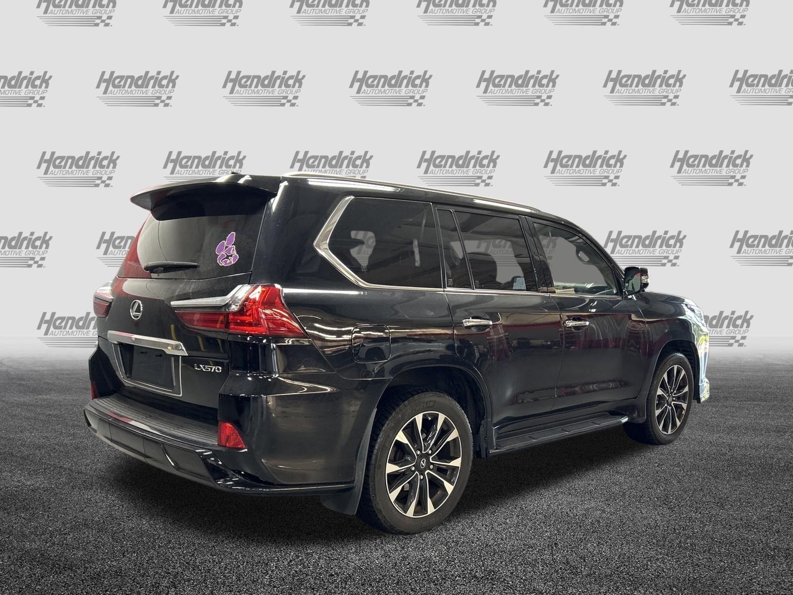 Used 2021 Lexus LX 570 4WD w/ Sport Package image 10