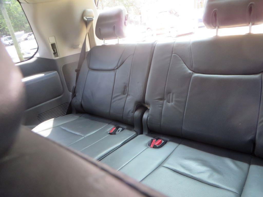 Used 2009 Lexus LX 570 4WD image 28