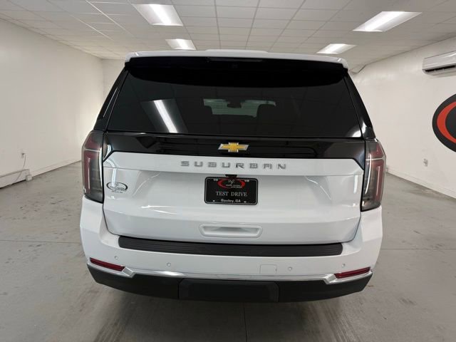 New 2026 Chevrolet Suburban LS image 7