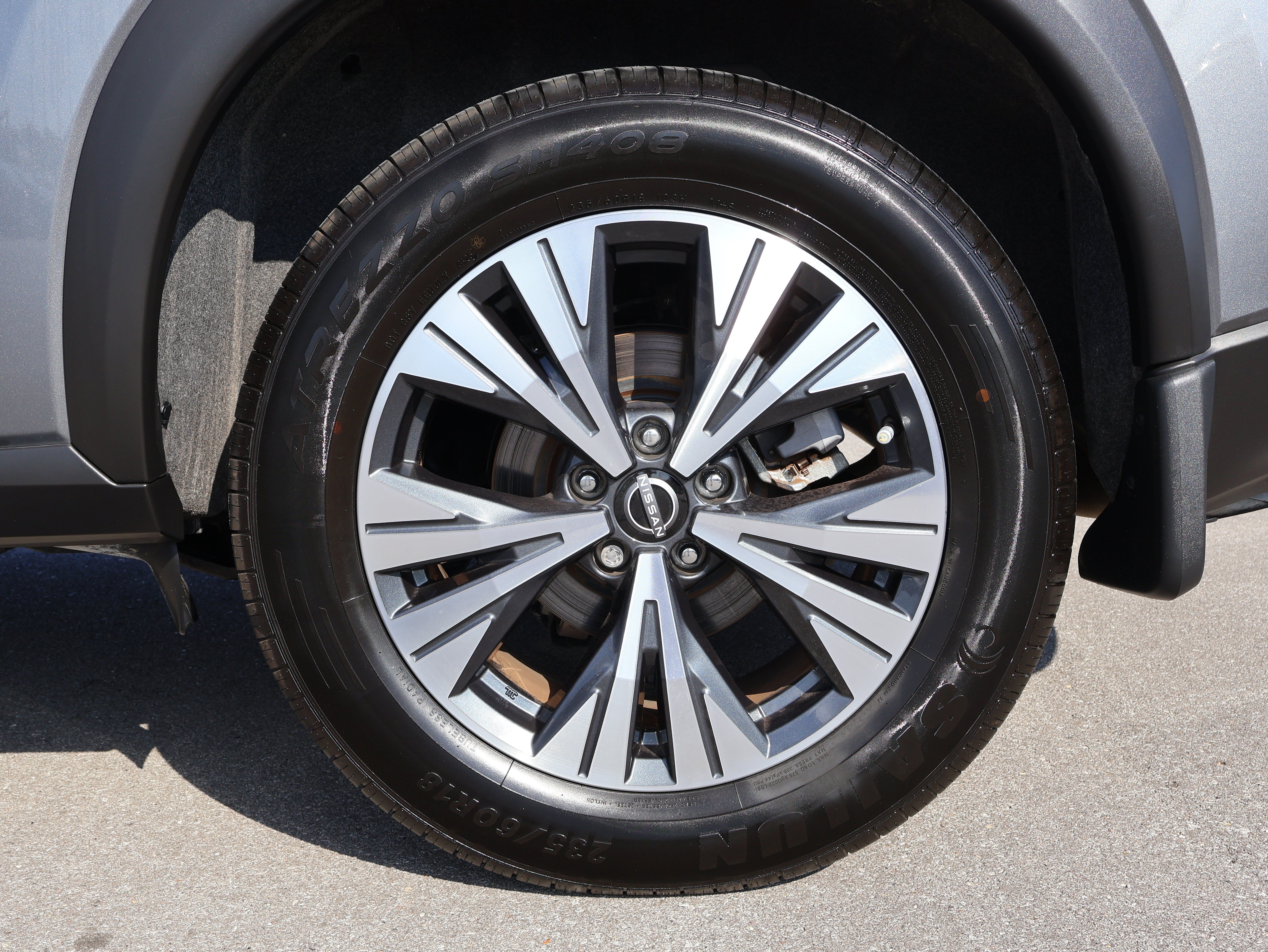 Used 2023 Nissan Rogue SV AWD/4WD image 27