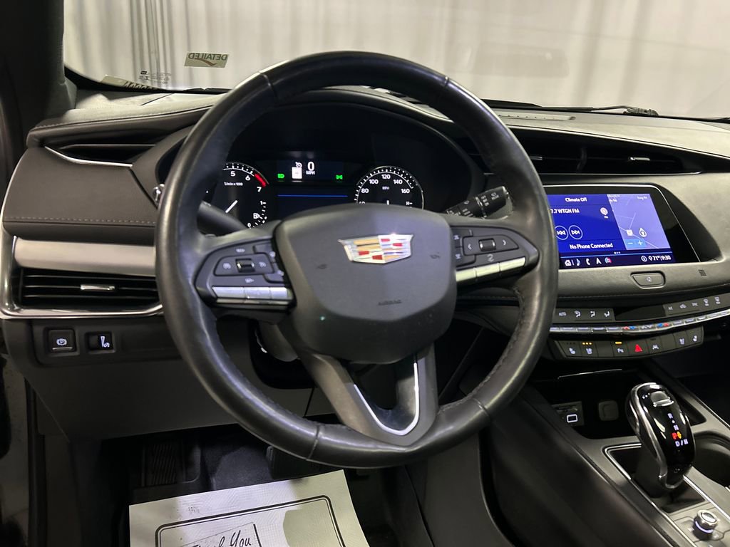 Used 2020 Cadillac XT4 Premium Luxury AWD/4WD image 13