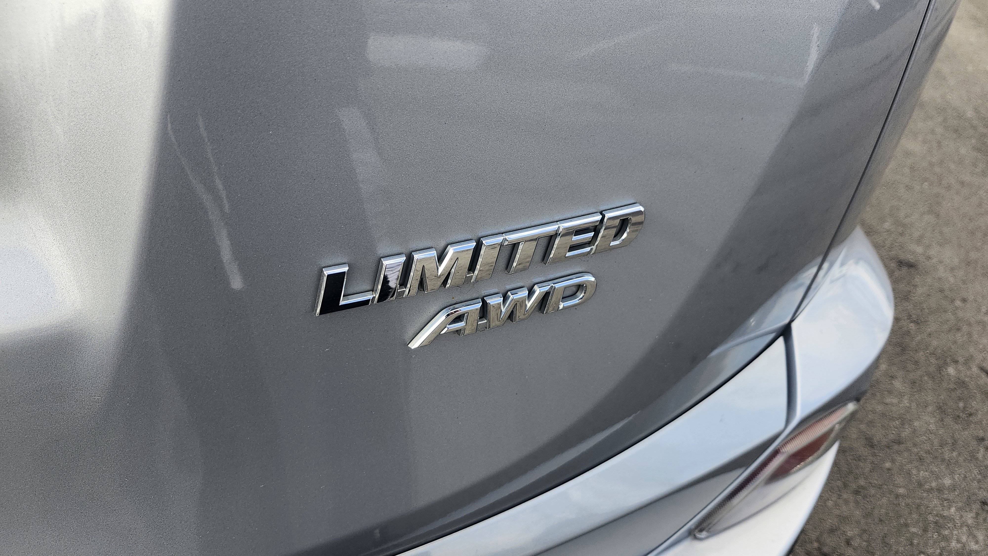 Used 2016 Toyota RAV4 Limited image 20