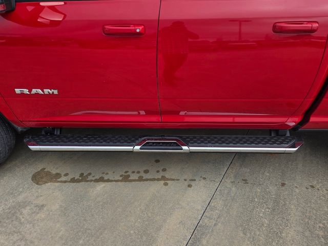 Used 2024 RAM 2500 Big Horn w/ Sport Appearance Package image 12