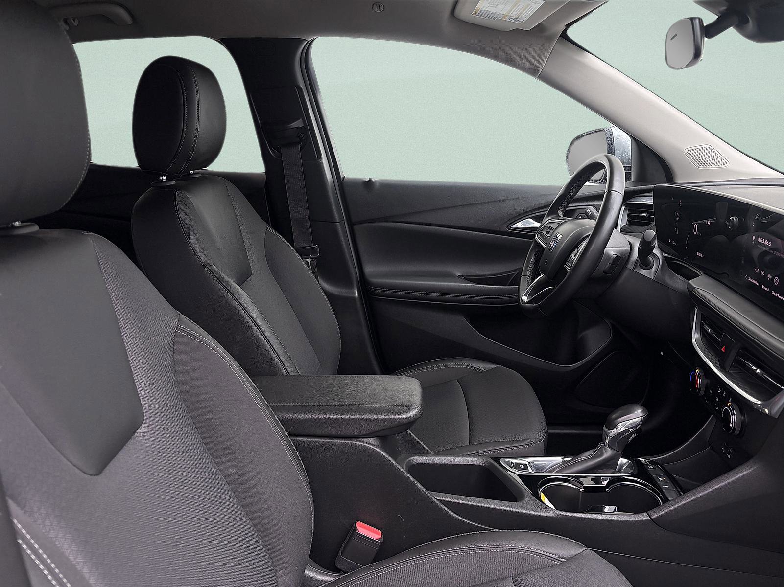 Used 2024 Buick Encore GX Preferred image 30