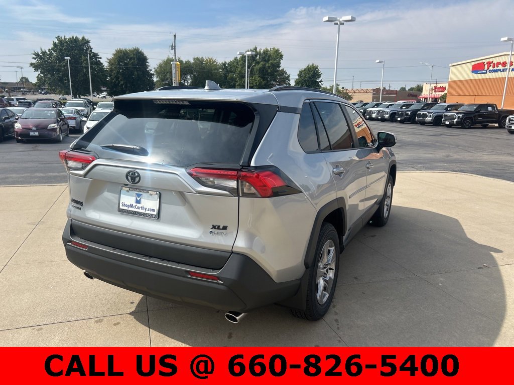 New 2025 Toyota RAV4 XLE image 4