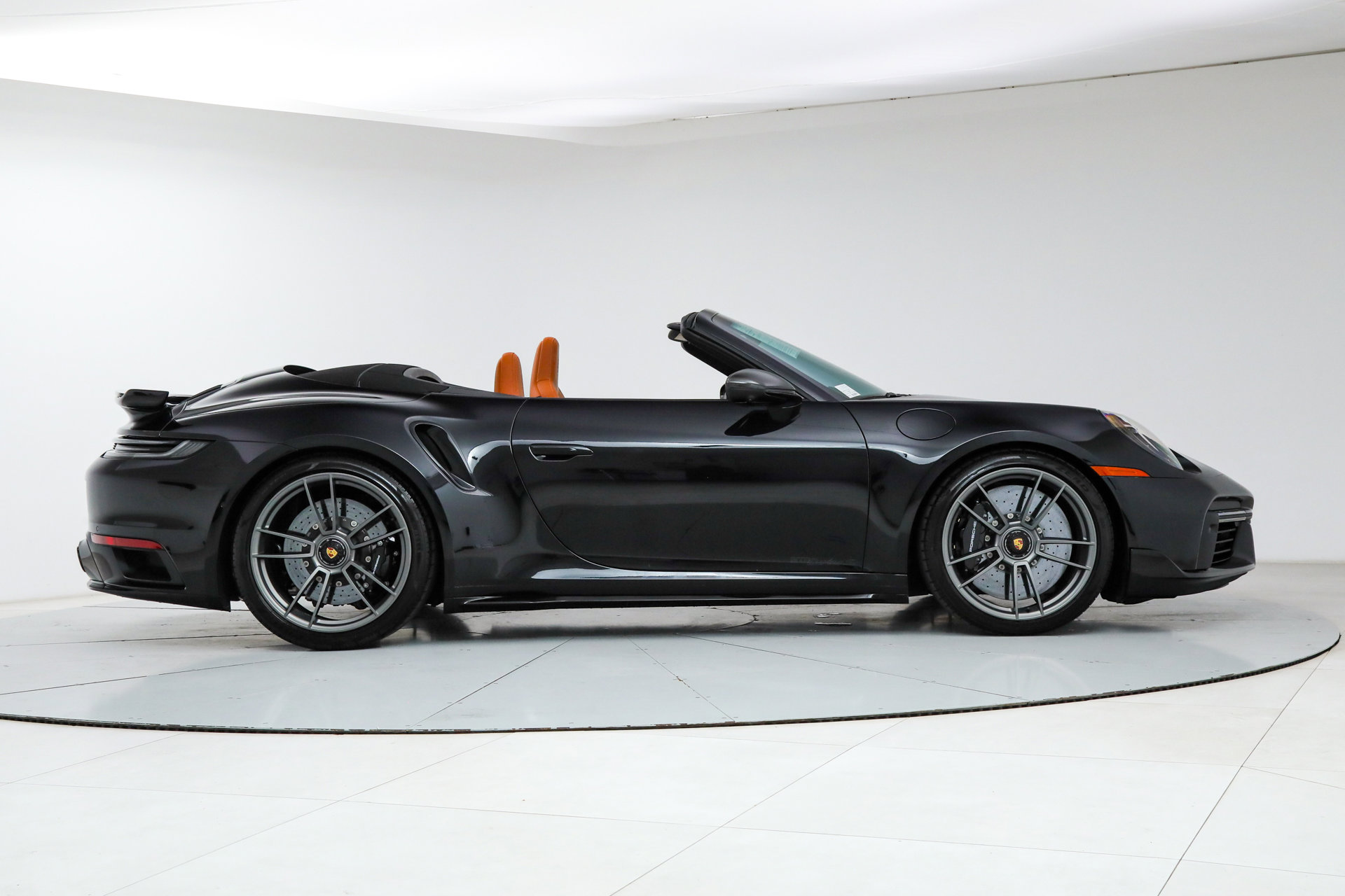 Used 2025 Porsche 911 Turbo S image 8