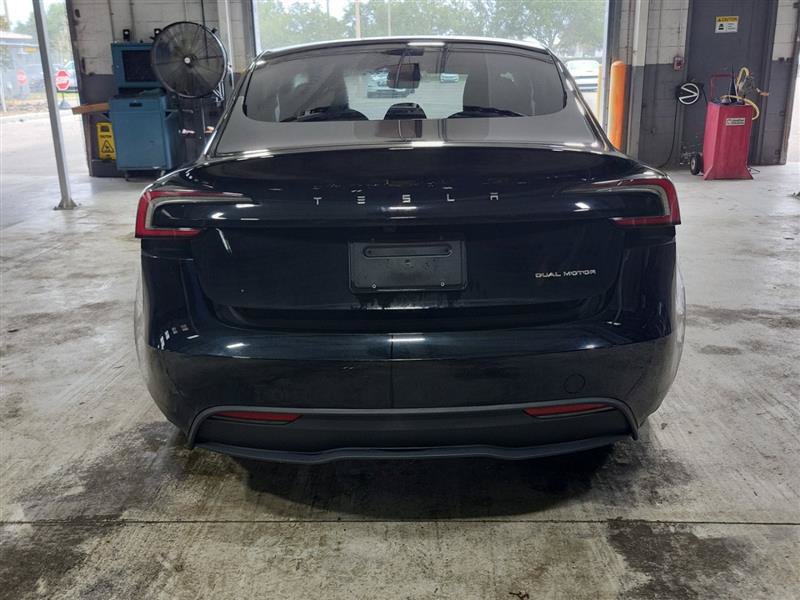 Used 2024 Tesla Model 3 Long Range AWD/4WD image 3