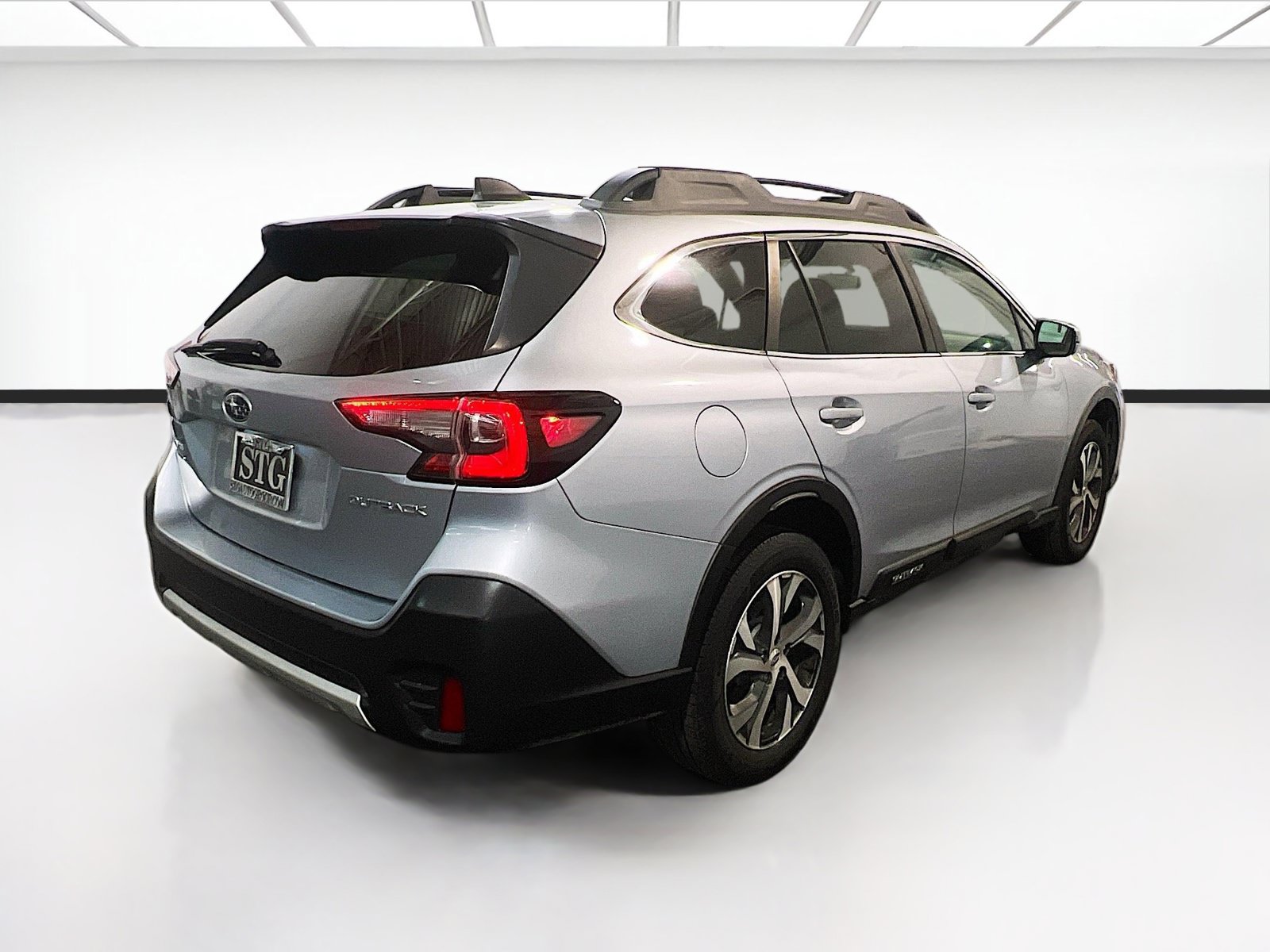 Used 2022 Subaru Outback Limited AWD/4WD image 4