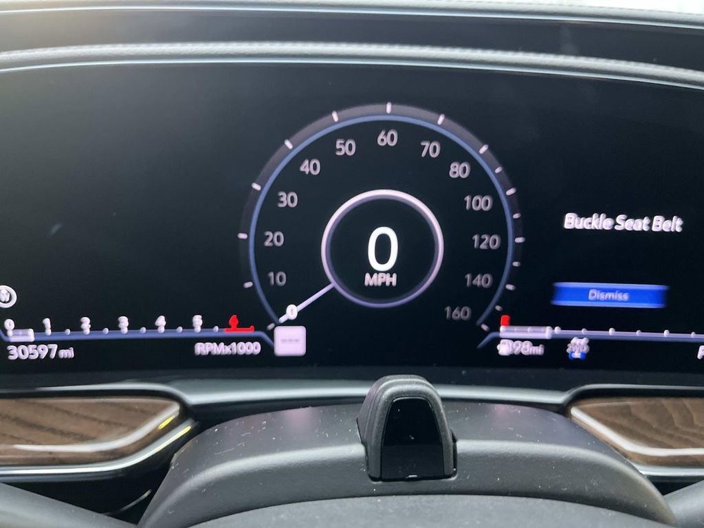 Certified 2024 Cadillac Escalade Sport Platinum w/ Heavy-Duty Trailer Package image 40