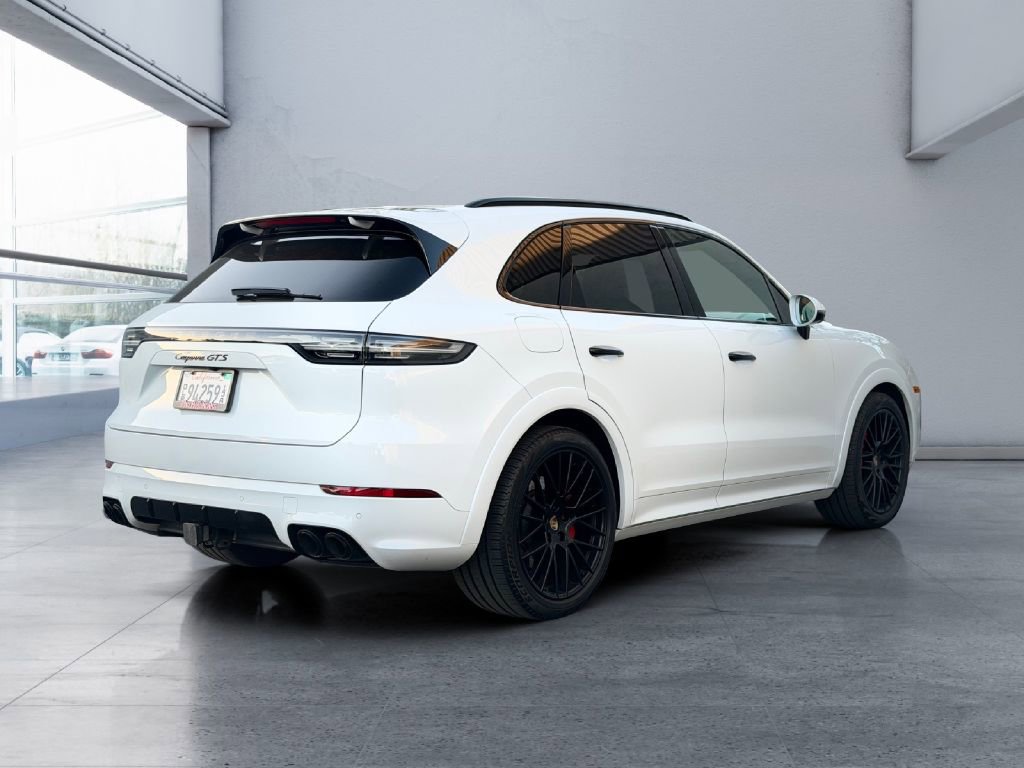 Used 2021 Porsche Cayenne GTS image 13
