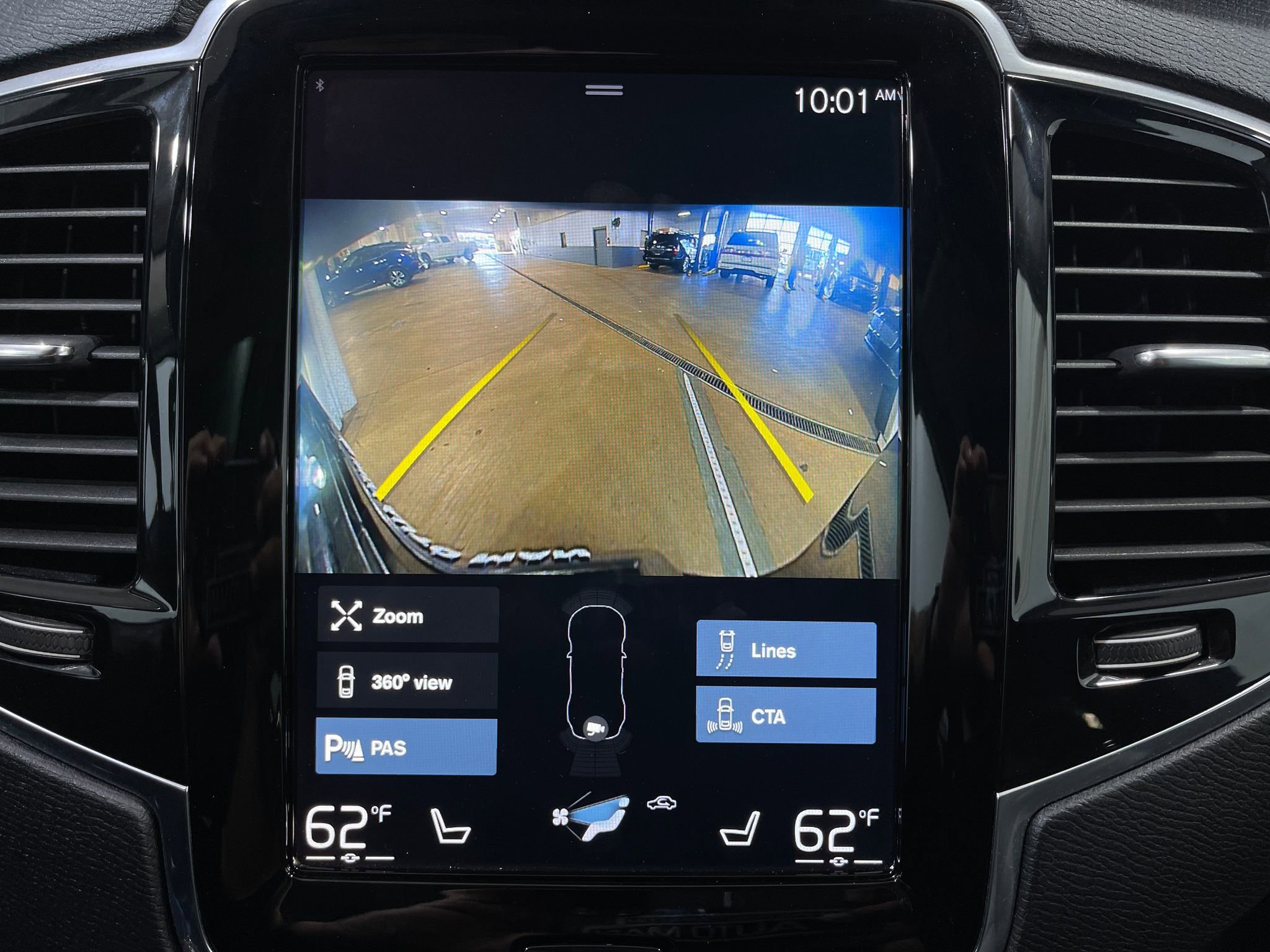 Used 2021 Volvo XC90 T6 Momentum w/ Advanced Package AWD/4WD image 11