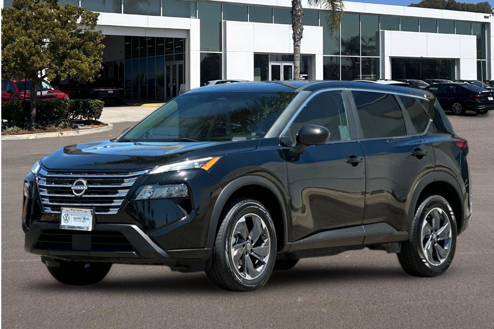 Used 2024 Nissan Rogue SV FWD image 7