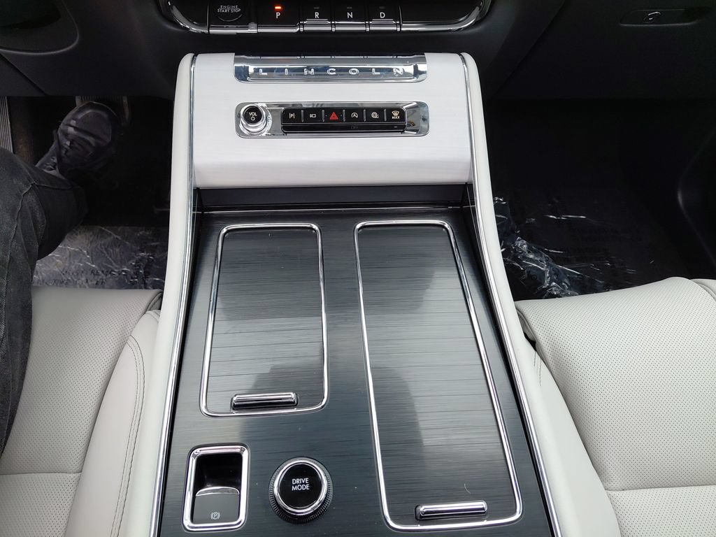 New 2026 Lincoln Aviator Reserve w/ Luxury Package AWD/4WD image 40