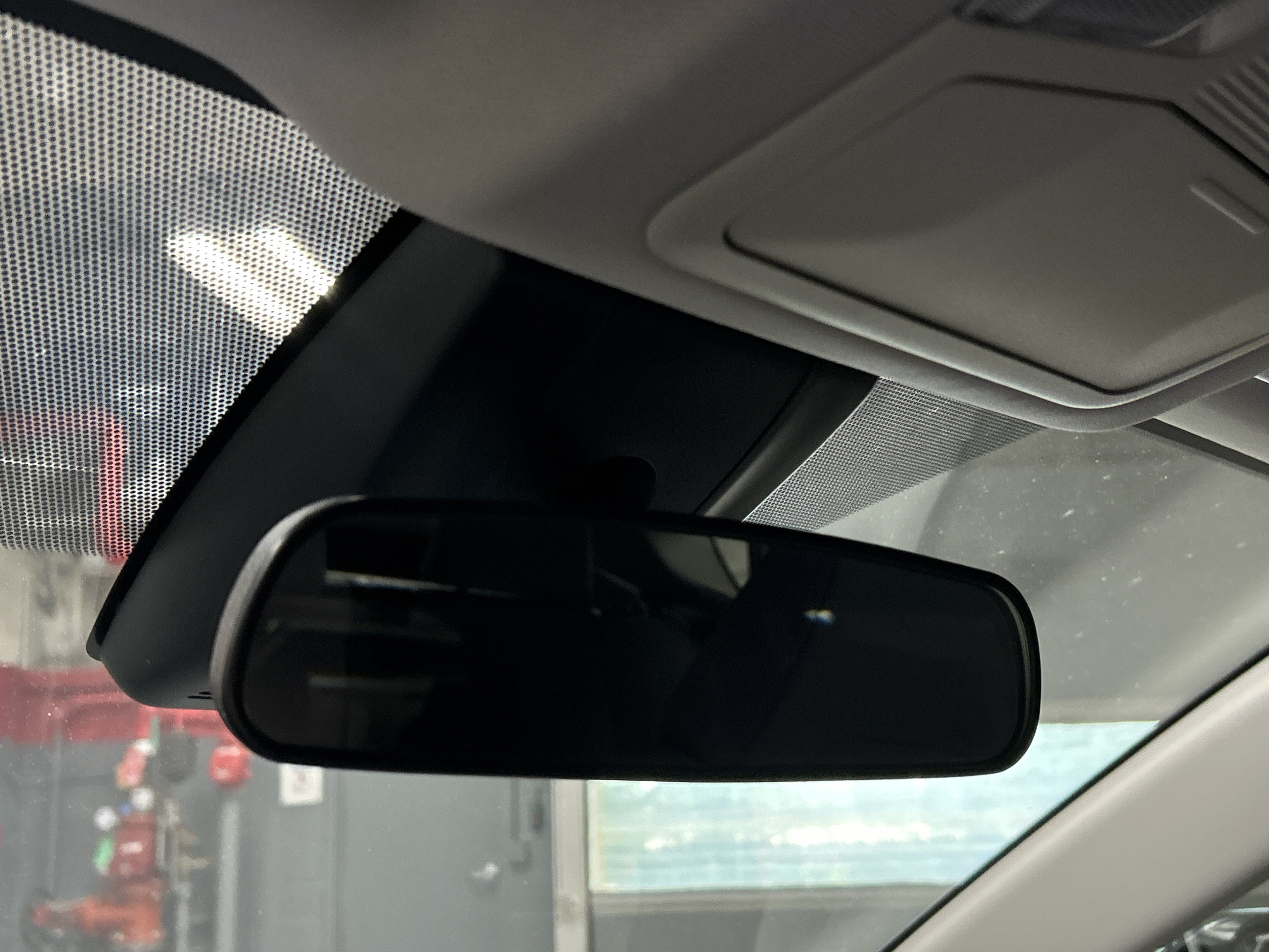 Used 2025 Toyota RAV4 XLE FWD image 27