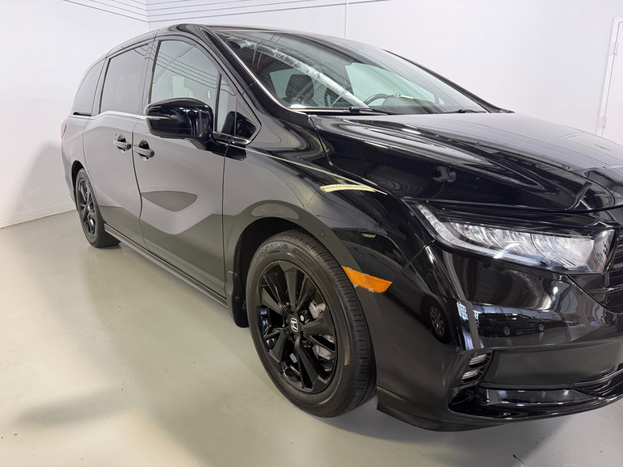 Used 2023 Honda Odyssey Sport image 28