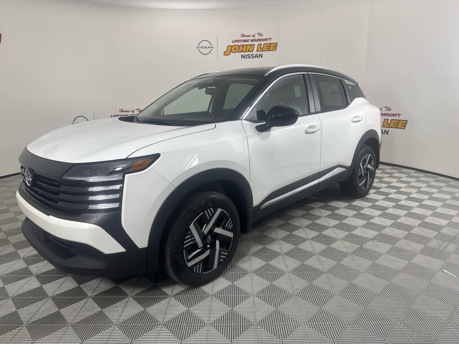 New 2026 Nissan Kicks SV image 1