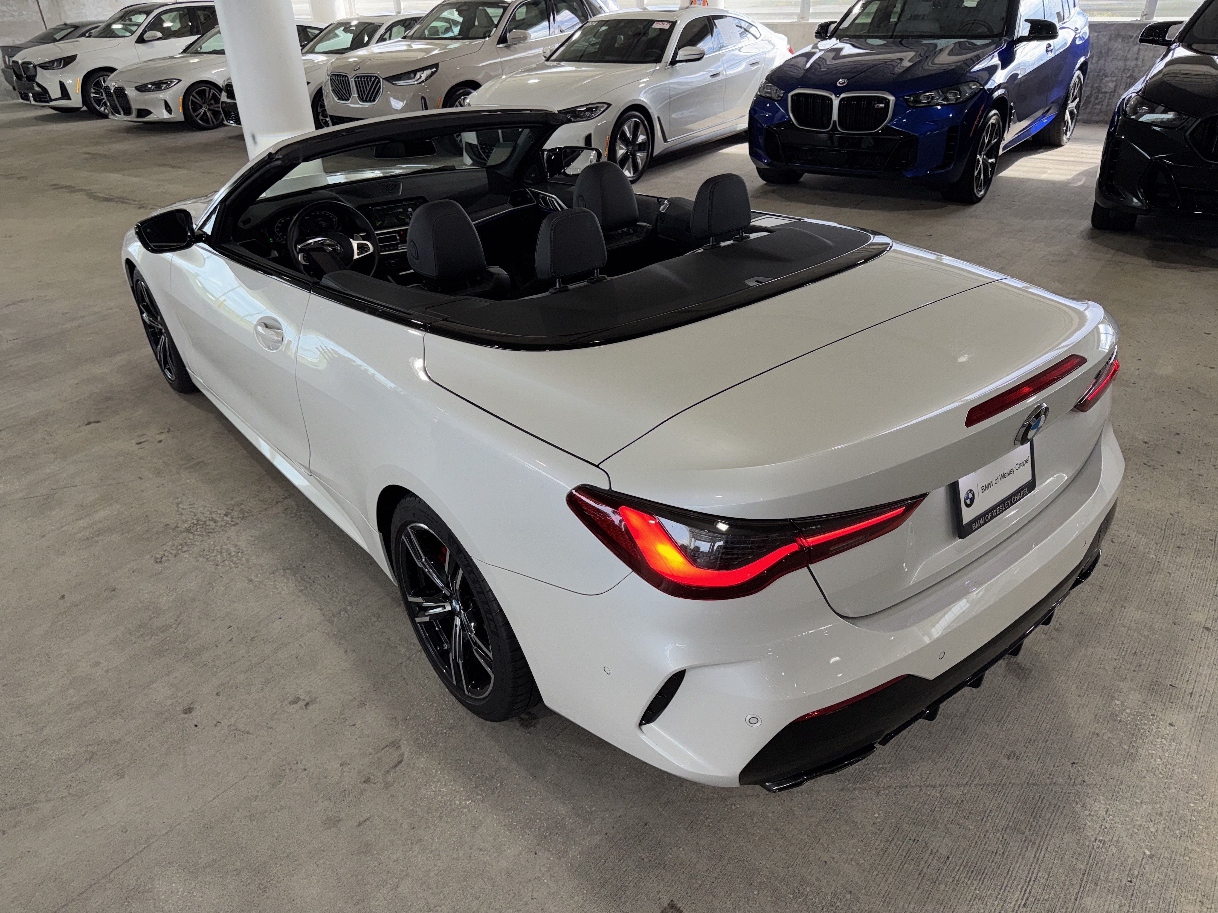 Used 2023 BMW M440i Convertible w/ Premium Package RWD image 35