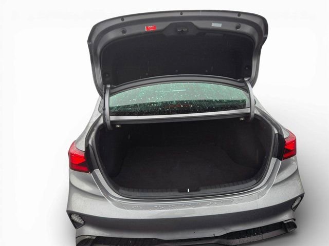 Used 2024 Kia Forte LXS w/ LXS Technology Package image 10