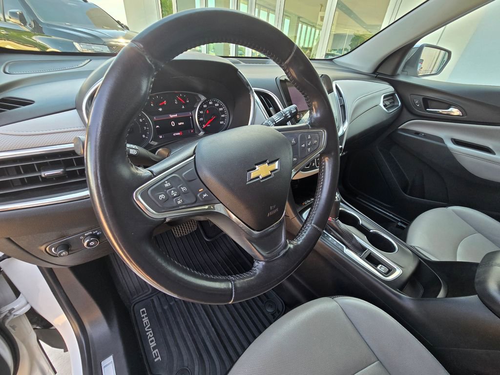 Used 2020 Chevrolet Equinox Premier FWD image 11