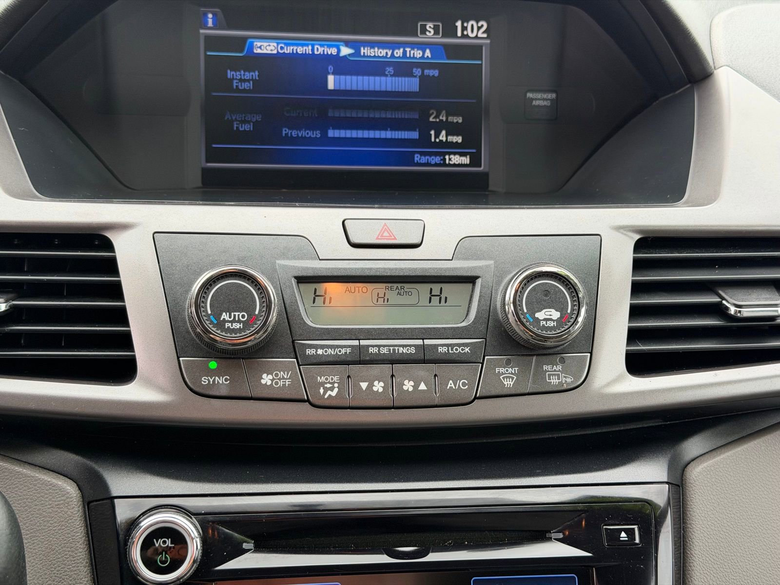 Used 2016 Honda Odyssey SE image 23