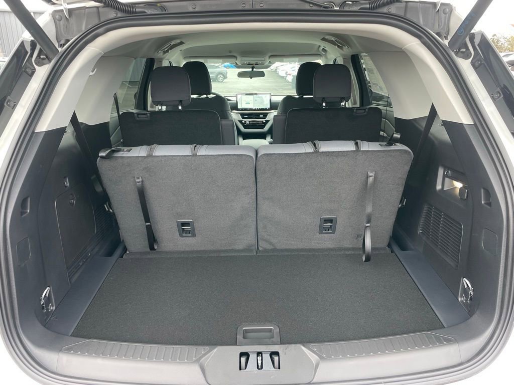 New 2026 Ford Explorer Active image 33