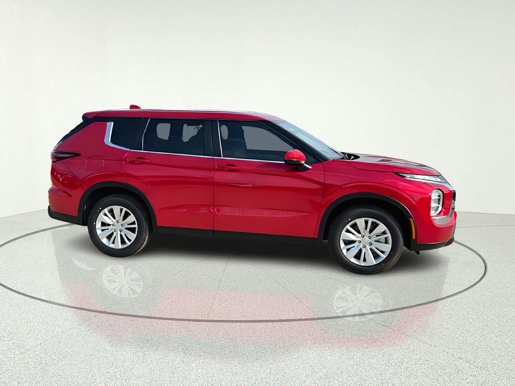 New 2026 Mitsubishi Outlander ES FWD image 8