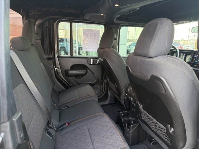 Used 2024 Jeep Gladiator Mojave w/ Convenience Group image 34