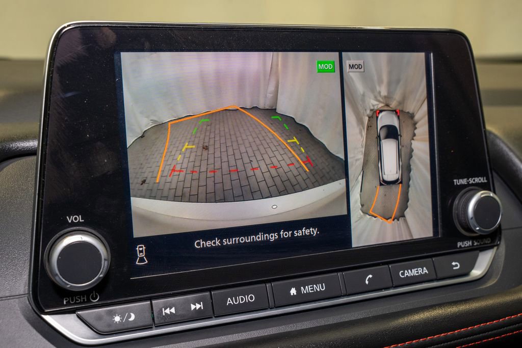 Certified 2025 Nissan Rogue SV image 14