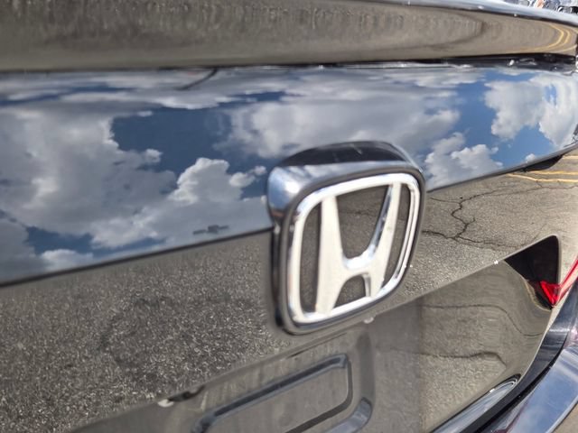 Used 2018 Honda Accord EX-L image 10