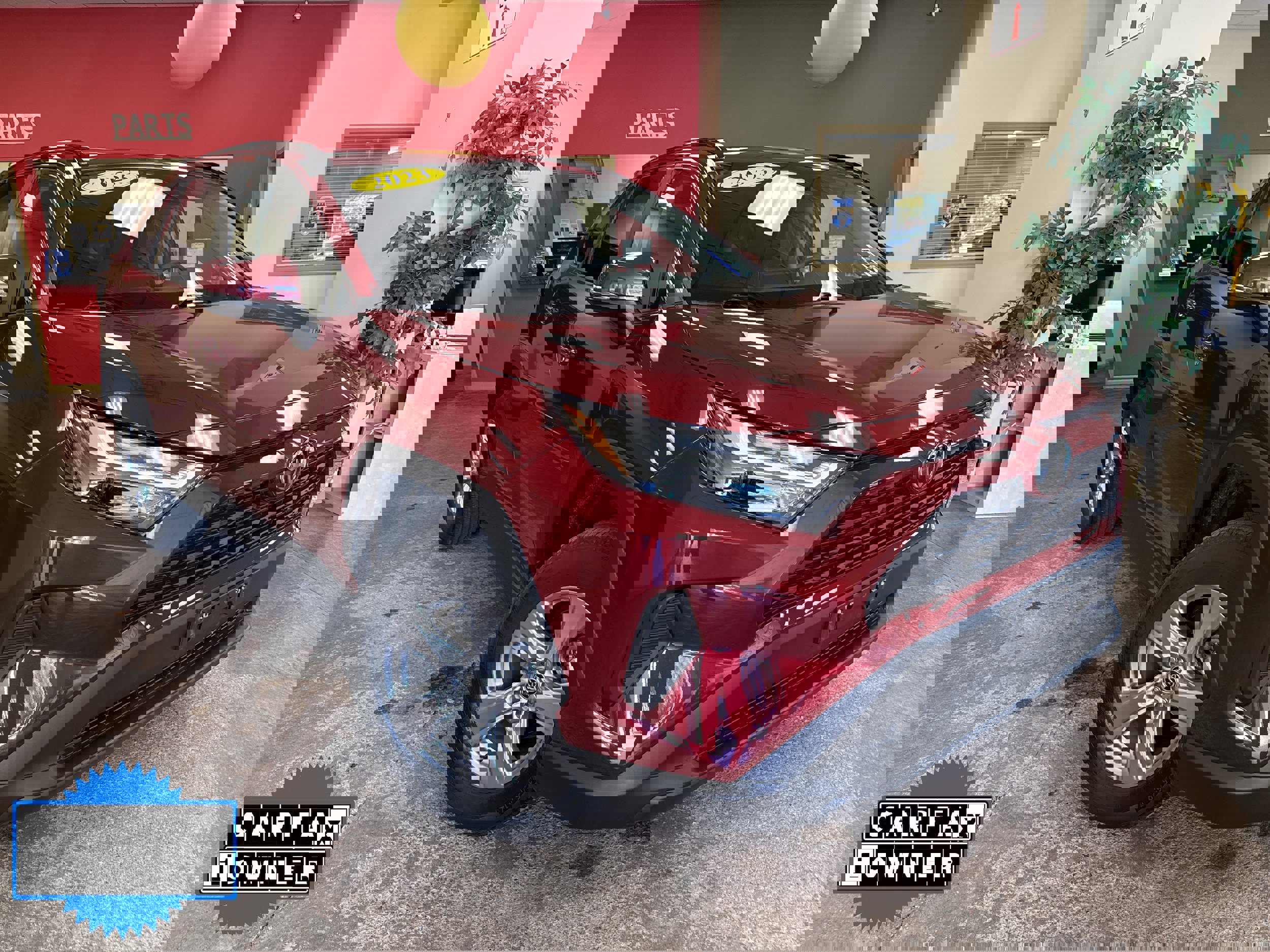 Used 2023 Toyota RAV4 XLE w/ Convenience Package video 1