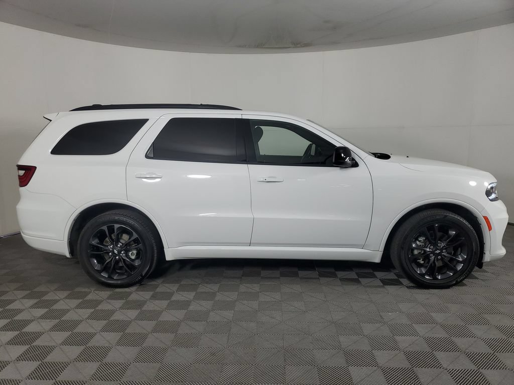 Used 2025 Dodge Durango GT w/ Blacktop Package RWD image 3