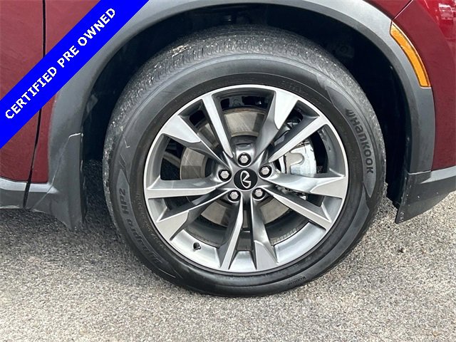 Certified 2025 INFINITI QX60 Luxe image 9