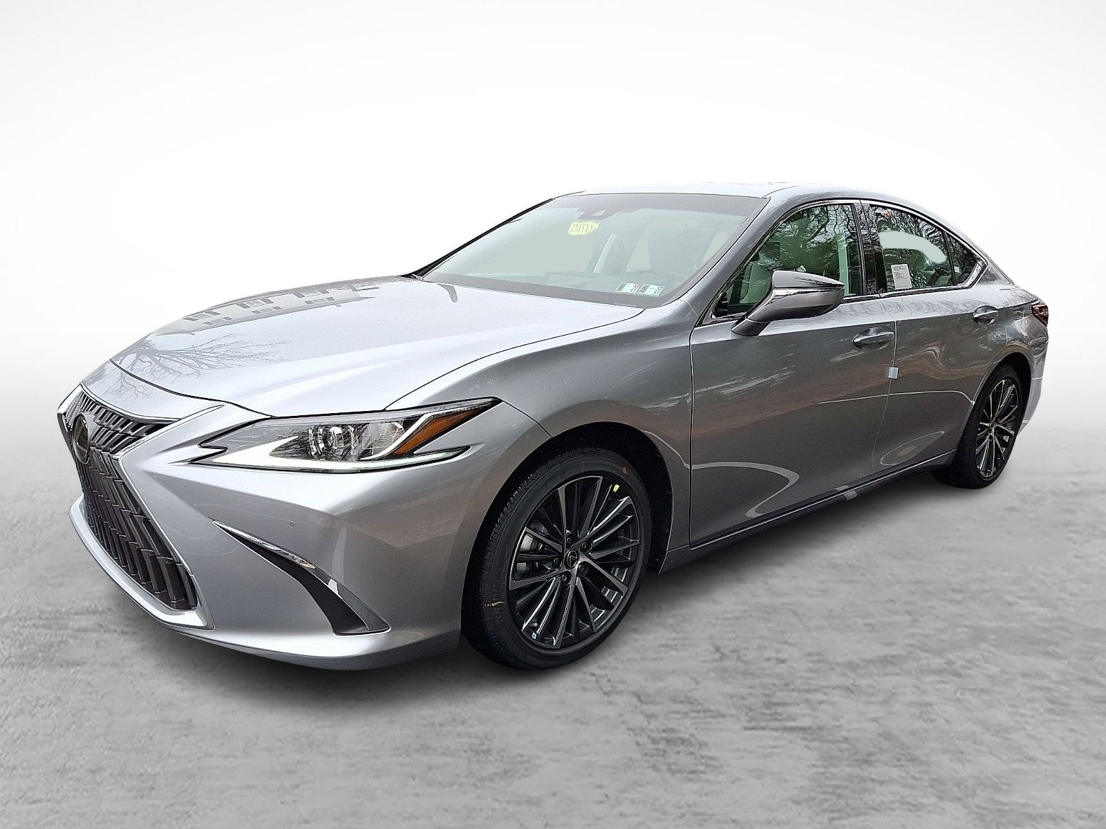 New 2025 Lexus ES 350 Premium image 2