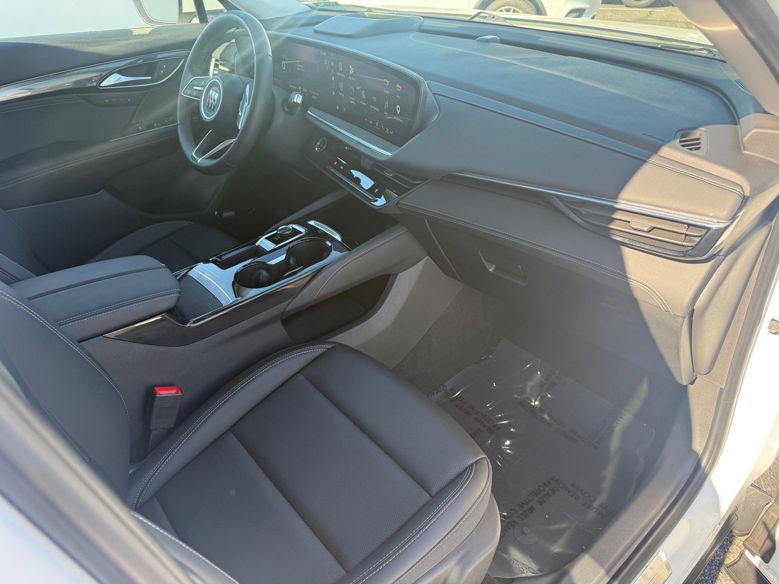 Used 2025 Buick Envision Preferred image 30