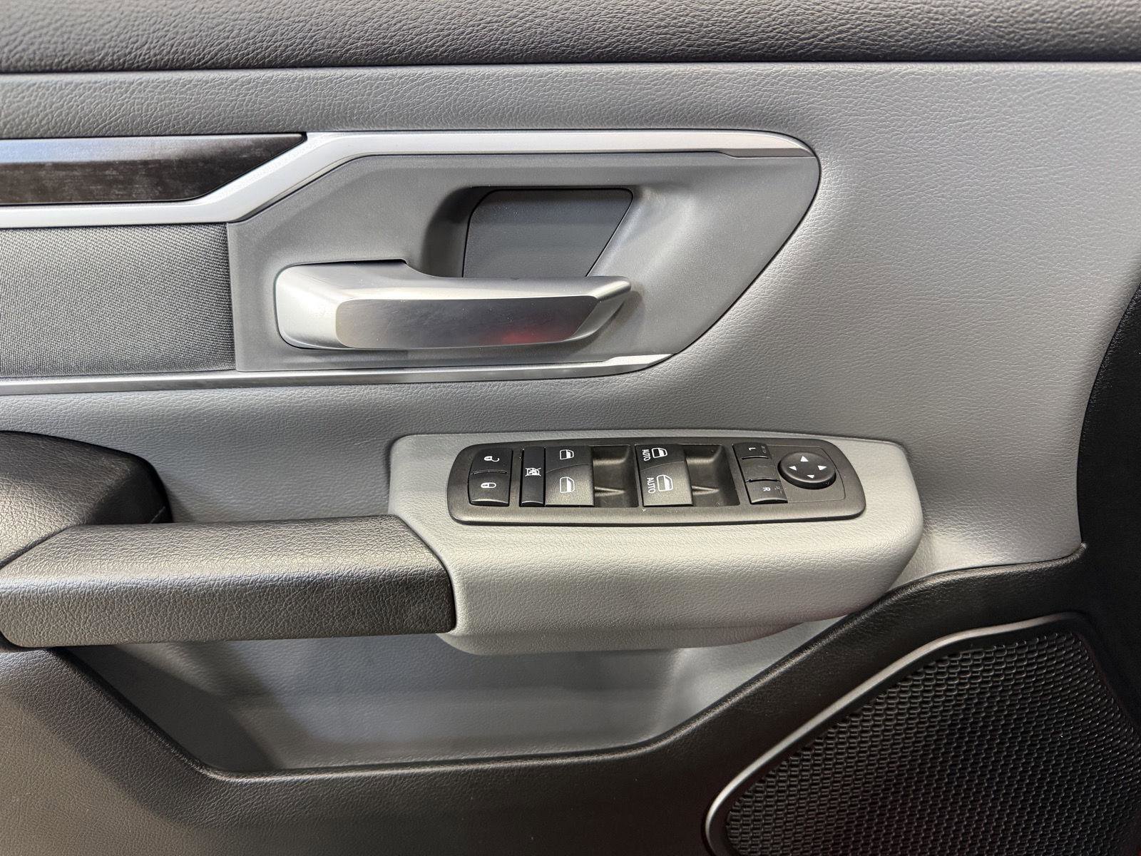 Used 2023 RAM 1500 Big Horn image 14