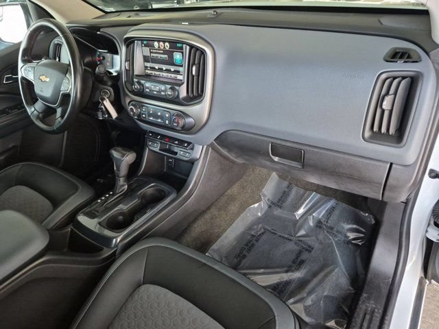 Used 2015 Chevrolet Colorado Z71 AWD/4WD image 18