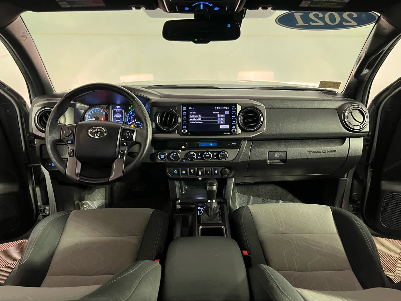 Used 2021 Toyota Tacoma TRD Off-Road w/ Technology Package image 9