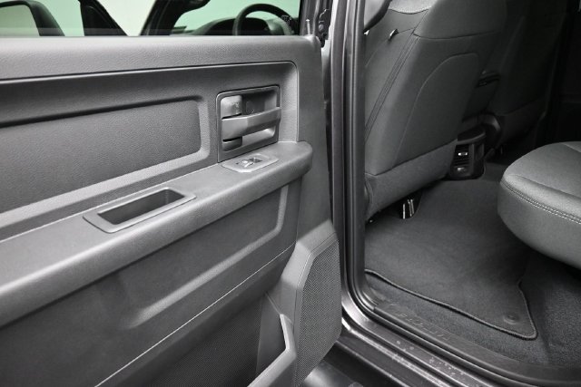 New 2027 RAM 3500 Tradesman AWD/4WD image 18