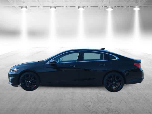 Used 2018 Chevrolet Malibu LT w/ Leather Package FWD image 4