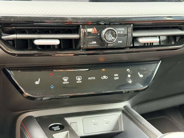 New 2026 Nissan Kicks SR w/ Cold Weather Package FWD image 21