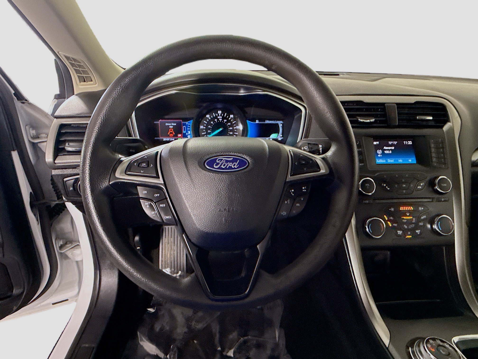 Used 2018 Ford Fusion S FWD image 13