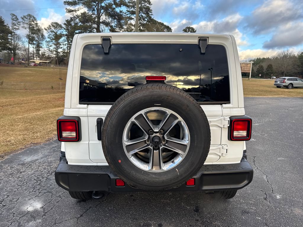 Used 2020 Jeep Wrangler Unlimited Sahara image 4
