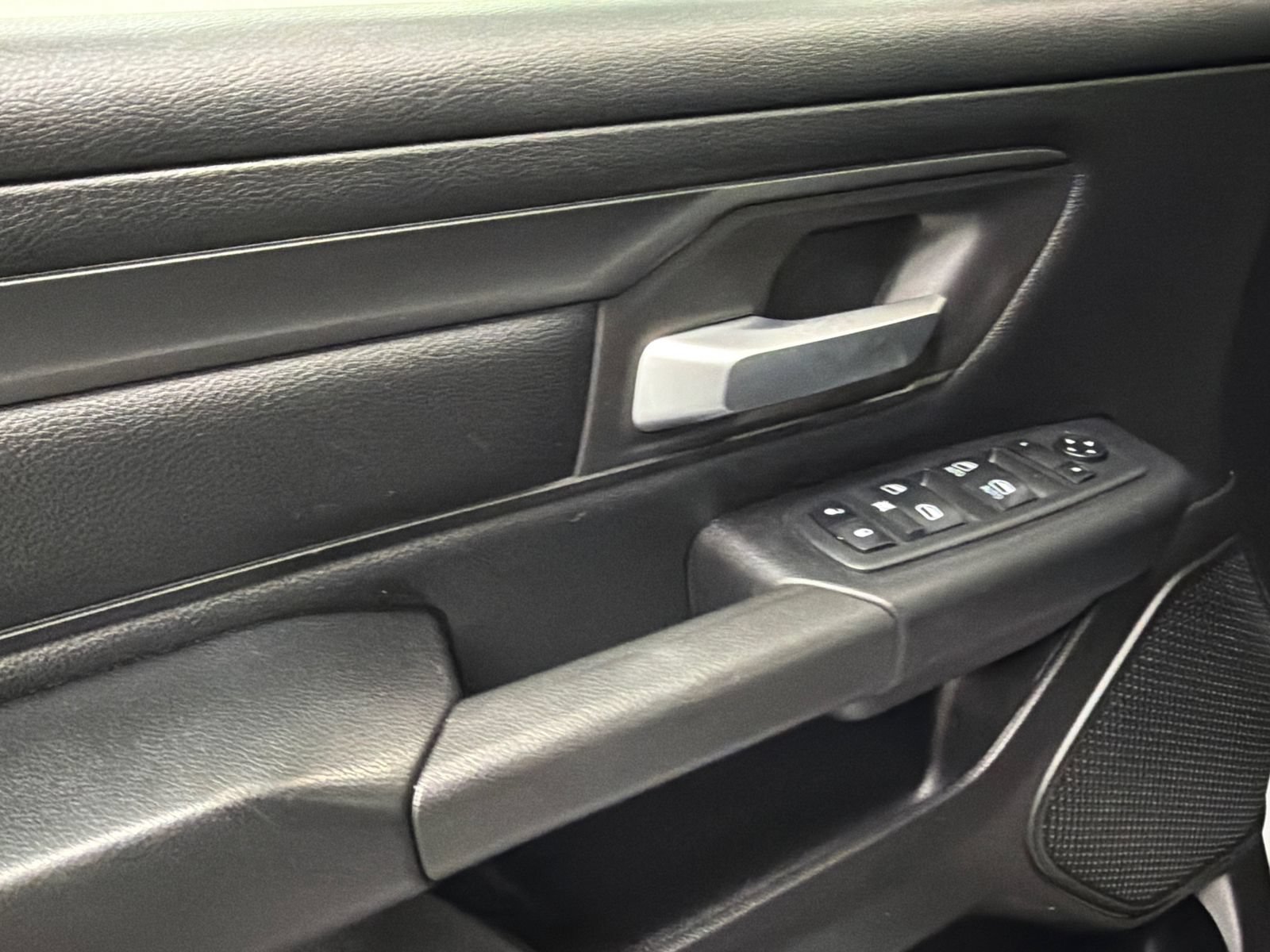 Used 2019 RAM 1500 Tradesman AWD/4WD image 30
