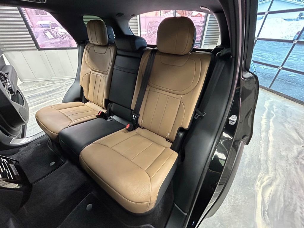 Used 2023 Land Rover Range Rover Sport SE Dynamic AWD/4WD image 7