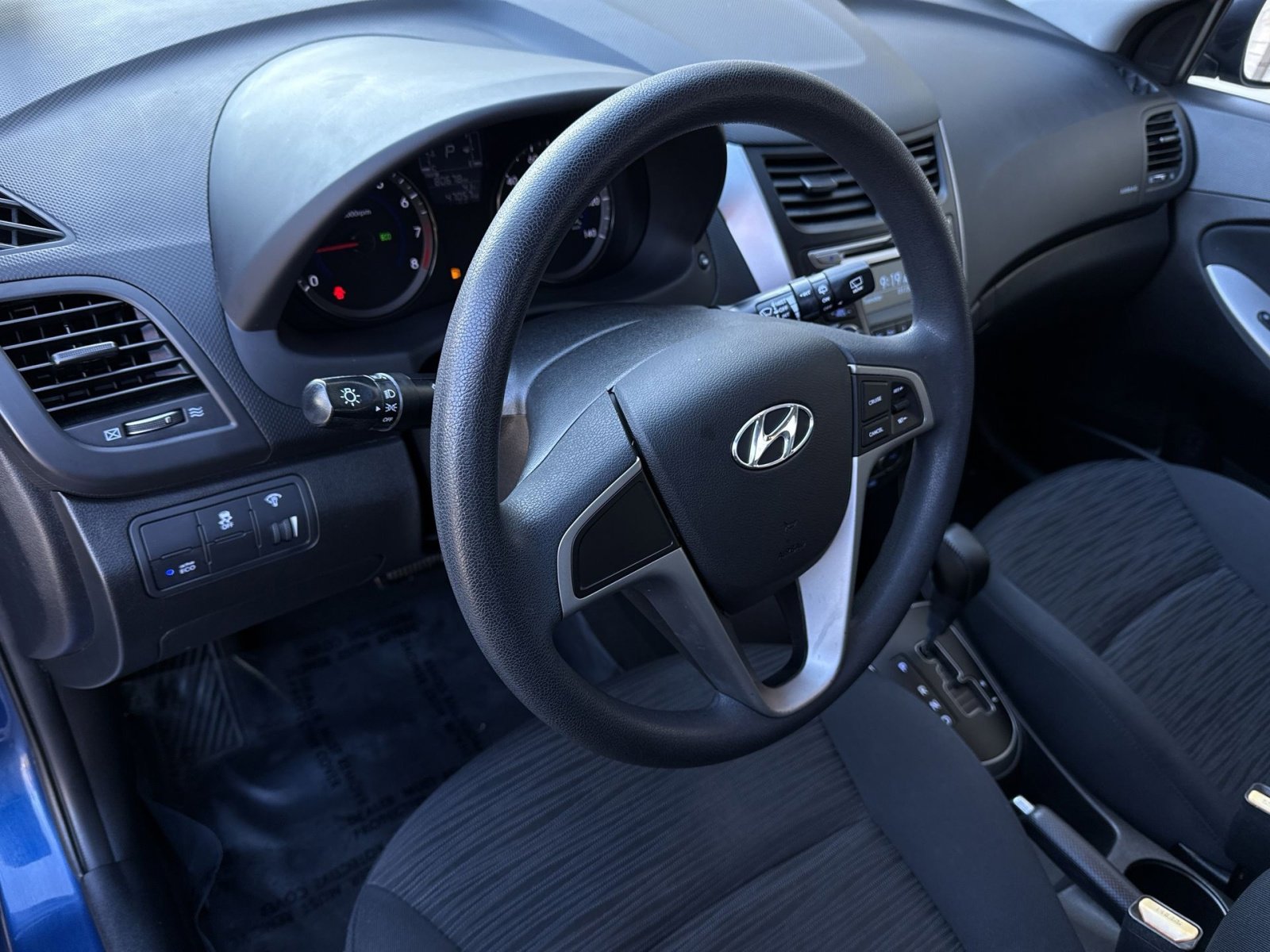 Used 2015 Hyundai Accent GS image 12