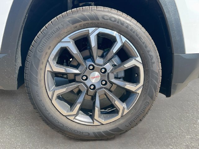 New 2027 GMC Terrain Elevation w/ Elevation Premium Package FWD image 19