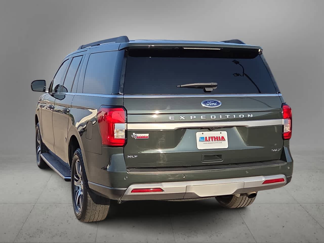 Used 2022 Ford Expedition Max XLT RWD image 7